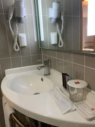 Standard Oda, 2 Tek Kişilik Yatak
