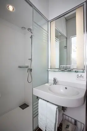 Standard Oda, Birden Çok Yatak, Okyanus Manzaralı