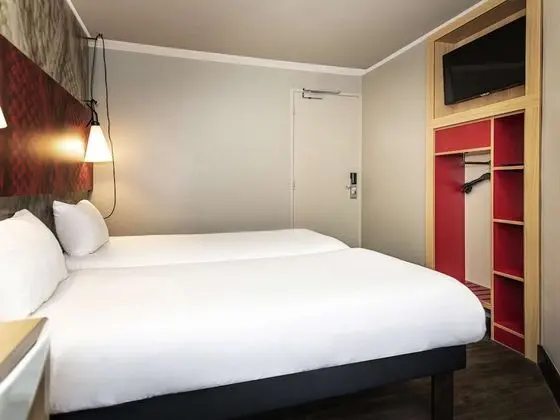 Oda, 2 Tek Kişilik Yatak (Cosy)