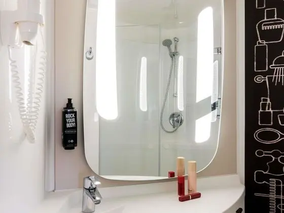 İki Ayrı Yataklı Oda, 2 Tek Kişilik Yatak (NEW SWEET BED BY IBIS)