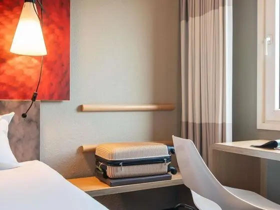 İki Ayrı Yataklı Oda, 2 Tek Kişilik Yatak (NEW SWEET BED BY IBIS)