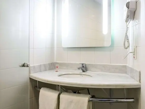 İki Ayrı Yataklı Oda, 2 Tek Kişilik Yatak