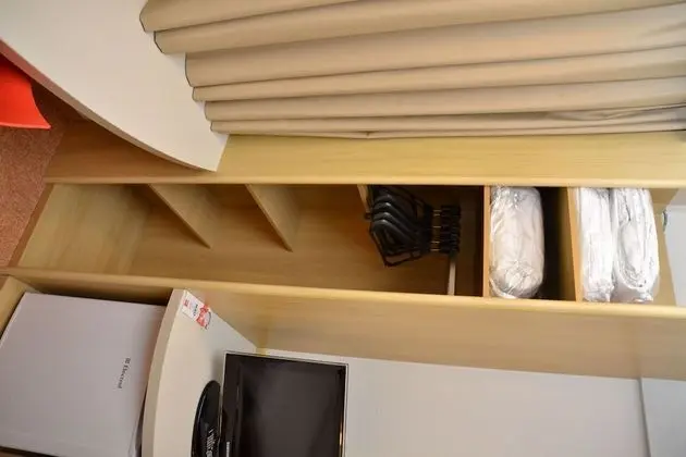 Oda, 1 Çift Kişilik Yatak