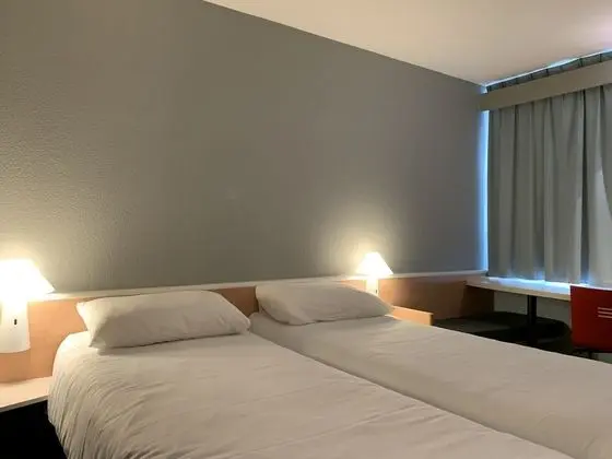 Standard Oda, 2 Tek Kişilik Yatak