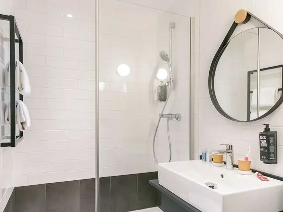 Standard Oda, 1 Çift Kişilik Yatak ve Çekyat