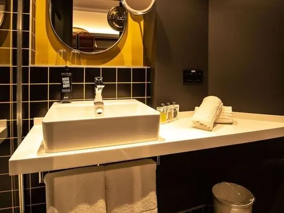 Standard Oda, 1 Çift Kişilik Yatak