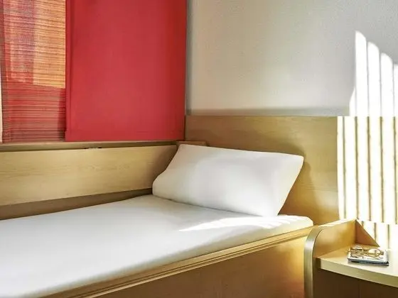 Tek Büyük Yataklı Oda, Birden Çok Yatak