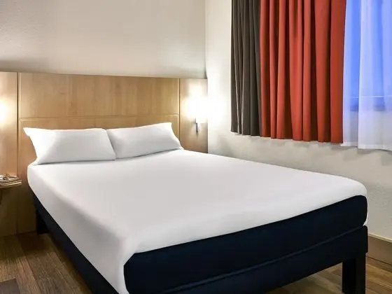 Tek Büyük Yataklı Oda, Birden Çok Yatak