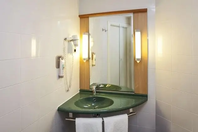 Çift ​​kişilik Standard