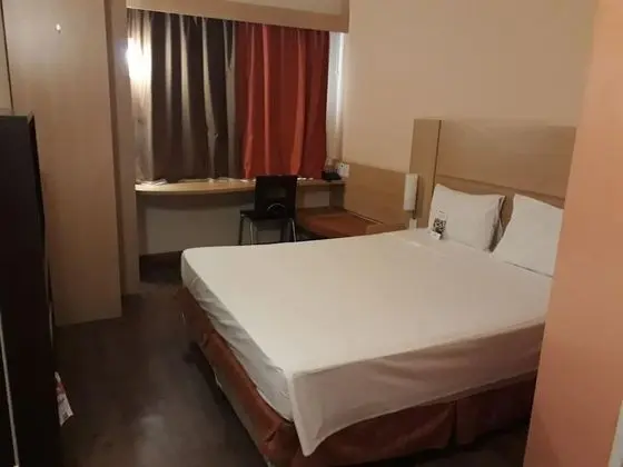 Standard Oda, 1 Çift Kişilik Yatak