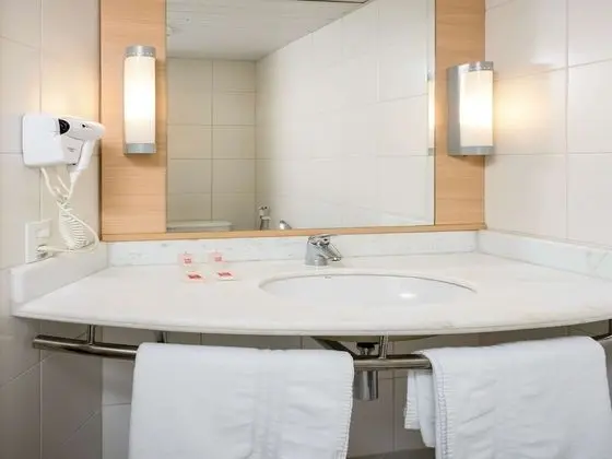 Standard Oda, 1 Çift Kişilik Yatak