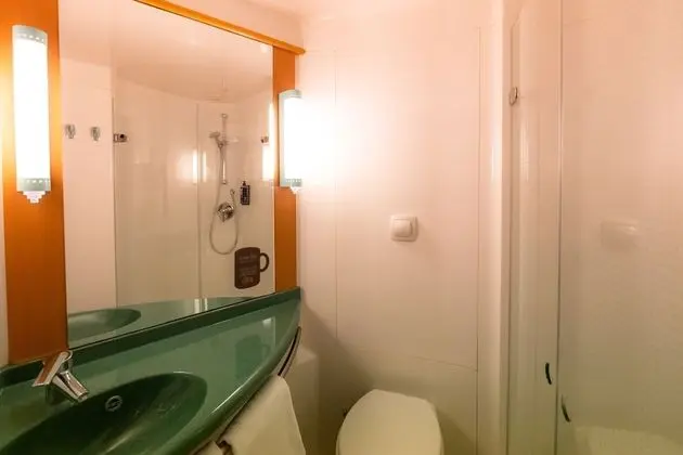 Comfort Tek Büyük Yataklı Oda, 1 Çift Kişilik Yatak