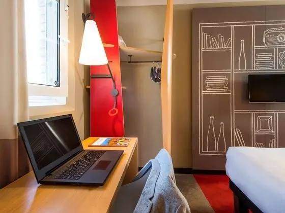 Oda, 1 Çift Kişilik Yatak