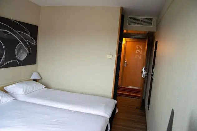 Standard Oda, 2 Tek Kişilik Yatak