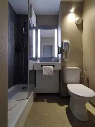 Standard Tek Büyük Yataklı Oda, 1 Çift Kişilik Yatak