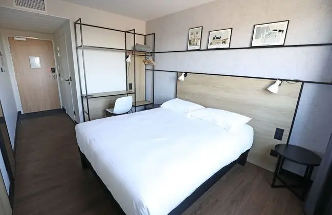 Standard Oda, 1 Çift Kişilik Yatak