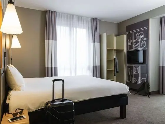 Premium Üç Kişilik Oda