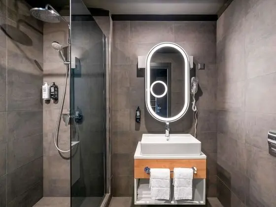 Süit, 1 Çift Kişilik Yatak ve Çekyat, Manzaralı