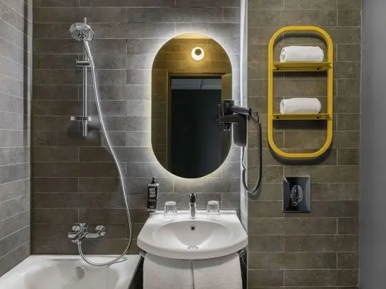 Oda, 2 Tek Kişilik Yatak