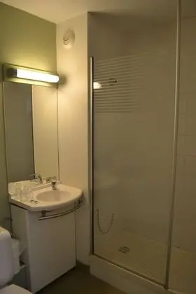 İki Ayrı Yataklı Oda, 2 Tek Kişilik Yatak