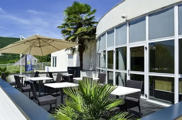 Oda, 2 Tek Kişilik Yatak