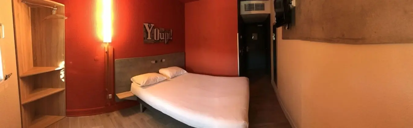 Tek Büyük Yataklı Oda