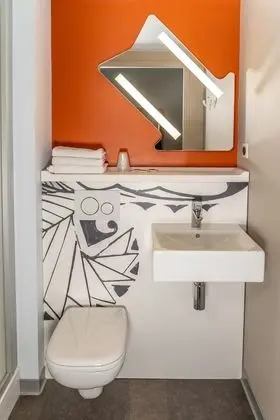 Üç Kişilik Oda, 3 Tek Kişilik Yatak