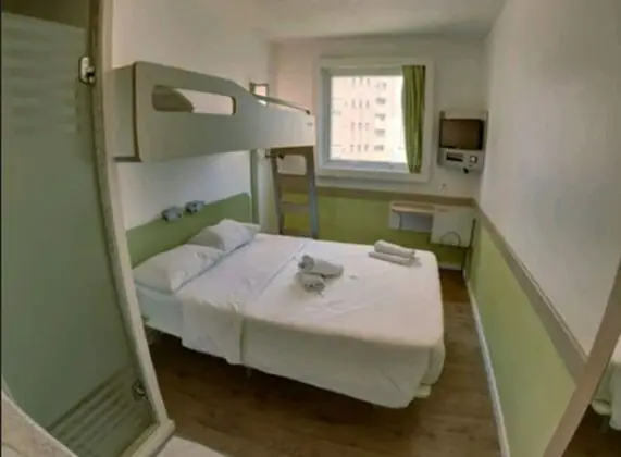 Apart Daire, 1 Çift Kişilik Yatak