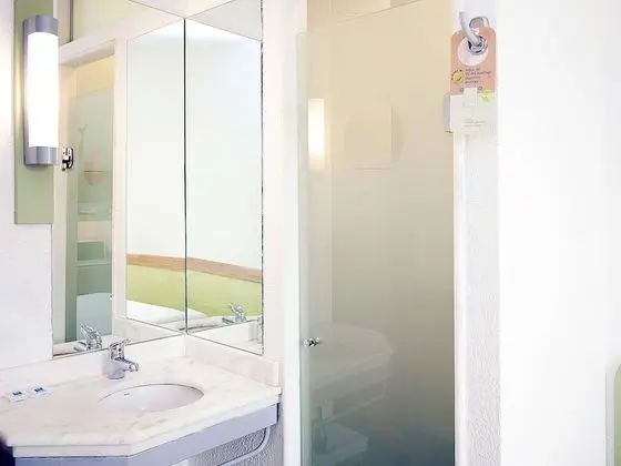 Standard Oda, 3 Tek Kişilik Yatak