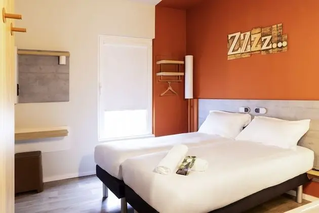 Standard Oda, 2 Tek Kişilik Yatak