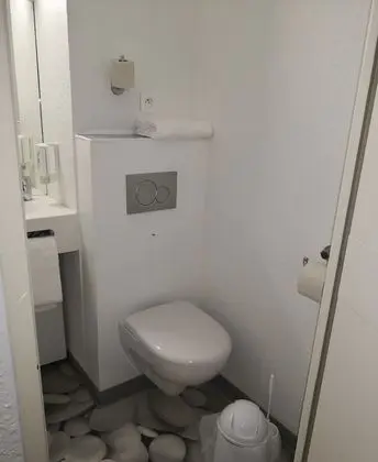 Üç Kişilik Oda, 3 Tek Kişilik Yatak
