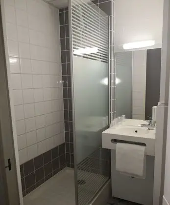 Üç Kişilik Oda, 3 Tek Kişilik Yatak