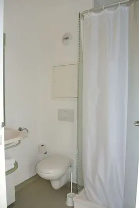 Üç Kişilik Oda, Birden Çok Yatak