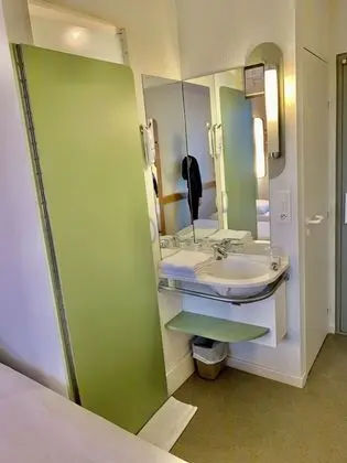 İki Ayrı Yataklı Oda, 2 Tek Kişilik Yatak