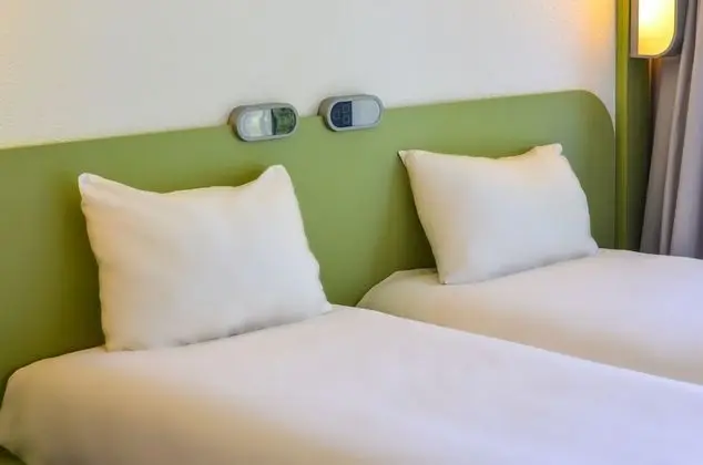 İki Ayrı Yataklı Oda, 2 Tek Kişilik Yatak