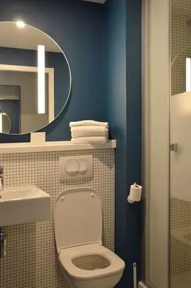 Oda, 2 Tek Kişilik Yatak