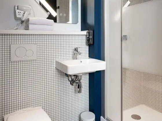 Triple room, 1 double bed + 1 single bed