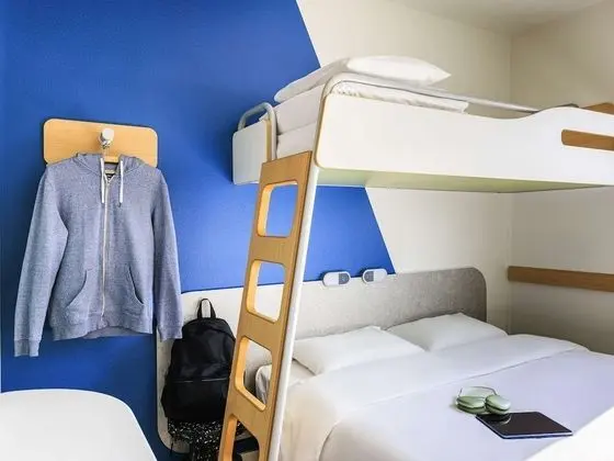 Üç Kişilik Oda (double160x190cm & bunk 80x200cm)