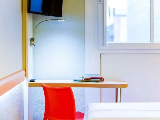 İki Ayrı Yataklı Oda, 2 Tek Kişilik Yatak