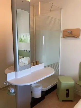 İki Ayrı Yataklı Oda, 2 Tek Kişilik Yatak