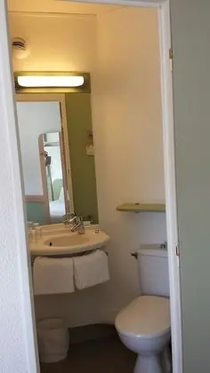İki Ayrı Yataklı Oda, 2 Tek Kişilik Yatak