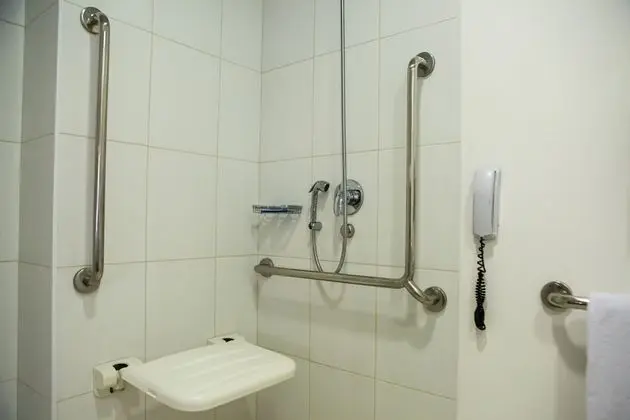 Standard Oda, 1 Çift Kişilik Yatak, Engellilere Uygun
