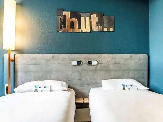 İki Ayrı Yataklı Oda, 2 Tek Kişilik Yatak