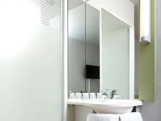 İki Ayrı Yataklı Oda, 2 Tek Kişilik Yatak