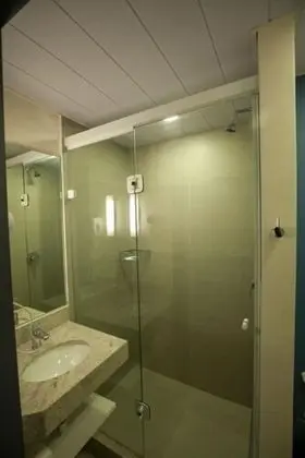 Standard Oda, 1 Çift Kişilik Yatak, Engellilere Uygun