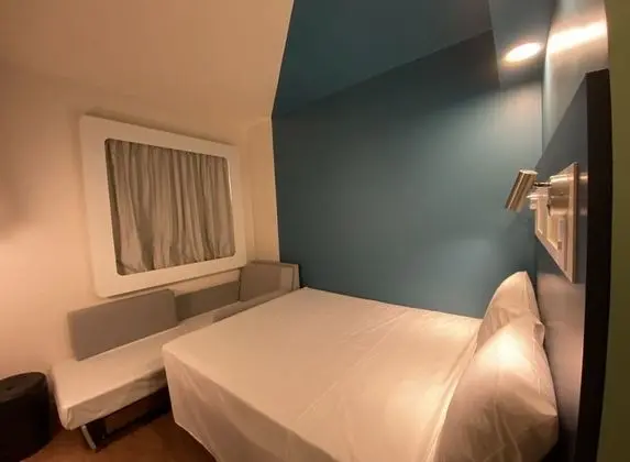 Standard Oda, 1 Çift Kişilik Yatak ve Çekyat