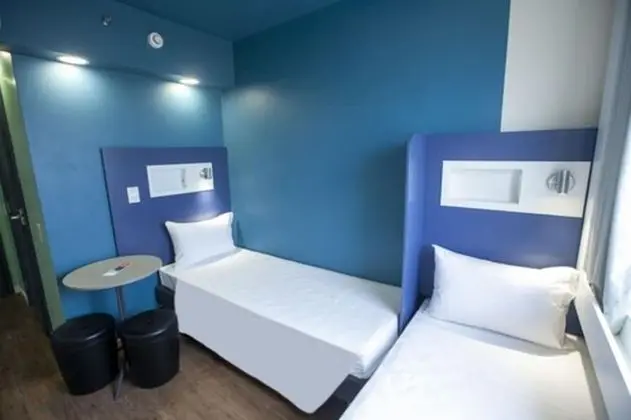 Standard Oda, 1 Çift Kişilik Yatak ve Çekyat