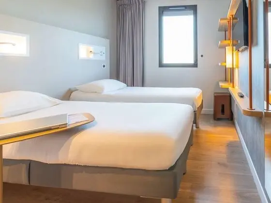 İki Ayrı Yataklı Oda, 2 Tek Kişilik Yatak