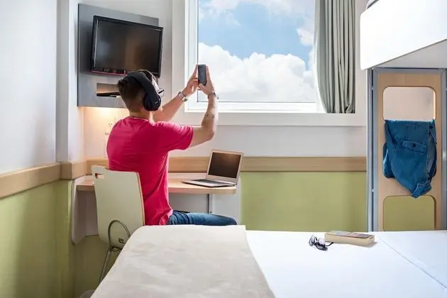 Standard Oda, Birden Çok Yatak (Cama de Casal e Cama Sobreposta)