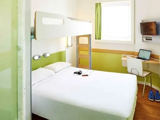 Standard Oda, 1 Çift Kişilik Yatak